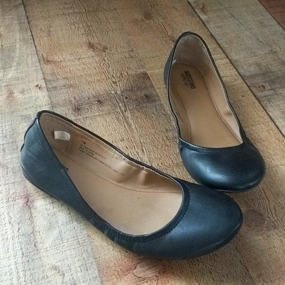 Mossimo 7w black flats